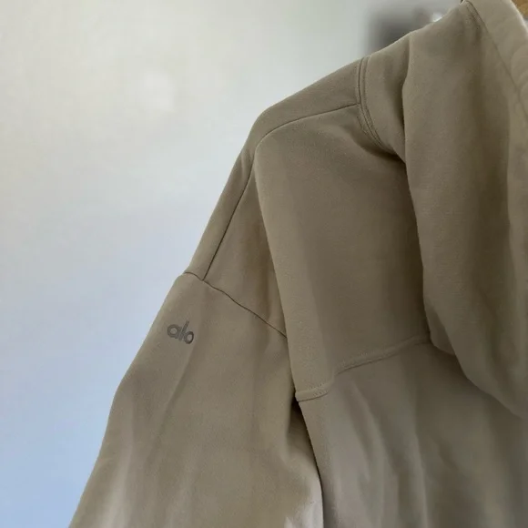 ALO Yoga Cream Cropped Hoodie Sweater with Cowl Neck - Picture 5 of 6